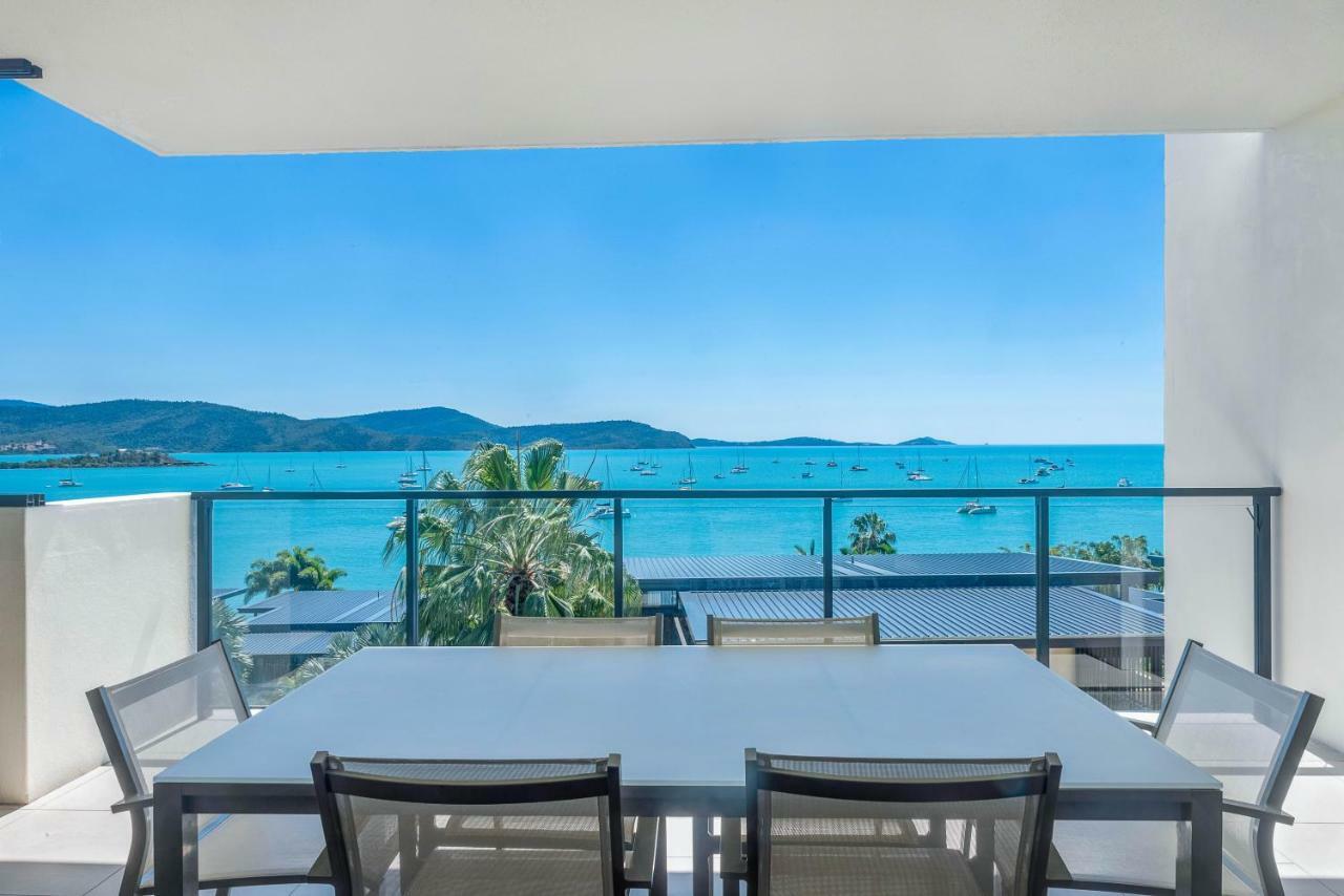 Executive On Whisper Bay - Cannonvale Airlie Beach Exterior foto